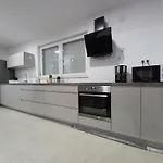 Apartment Amor Vir