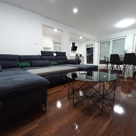 Apartment Apartment Amor Vir *