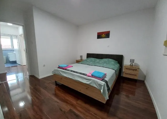 Apartment Amor Vir Vir